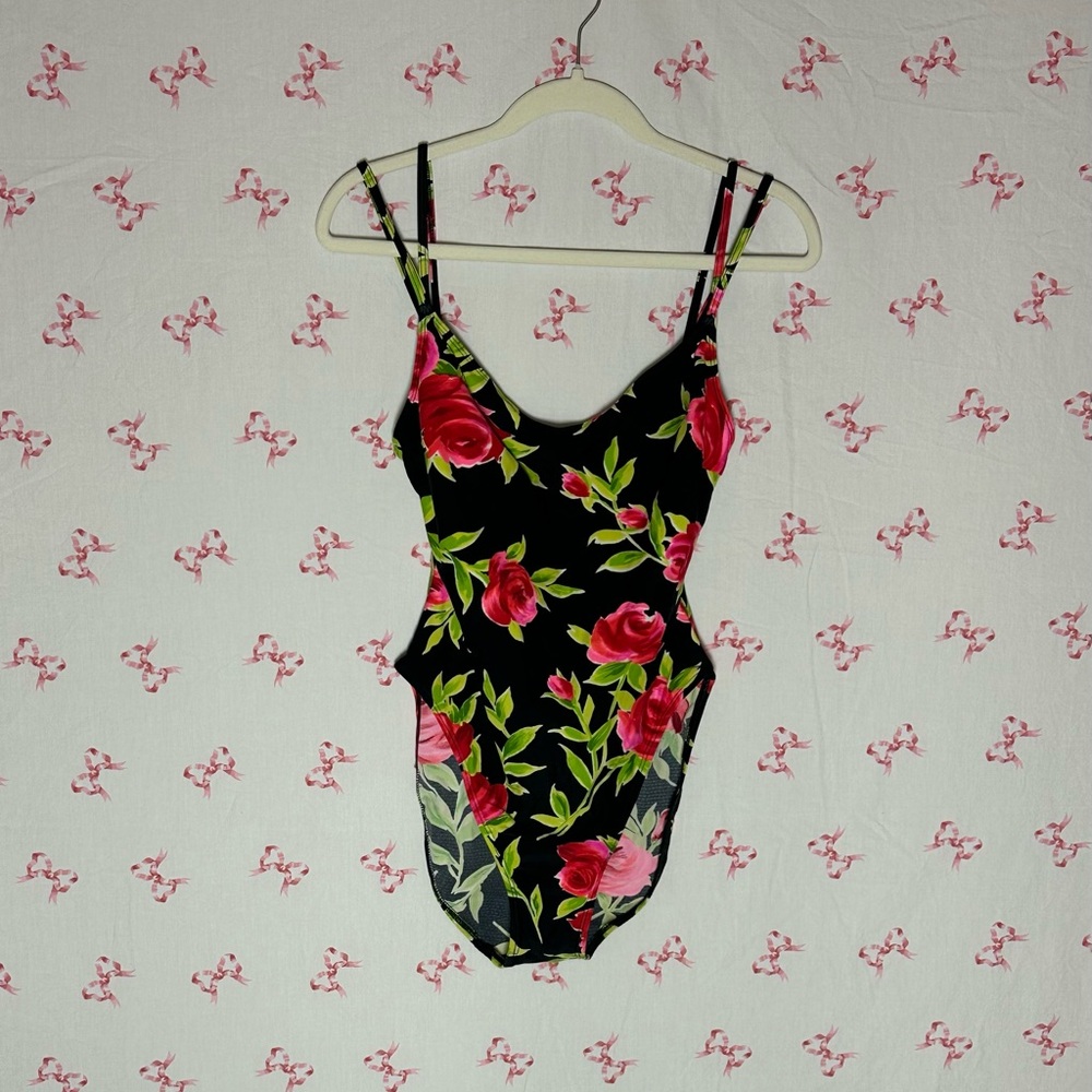 La Blanca Black and Red Floral One Piece Swimsuit Vintage